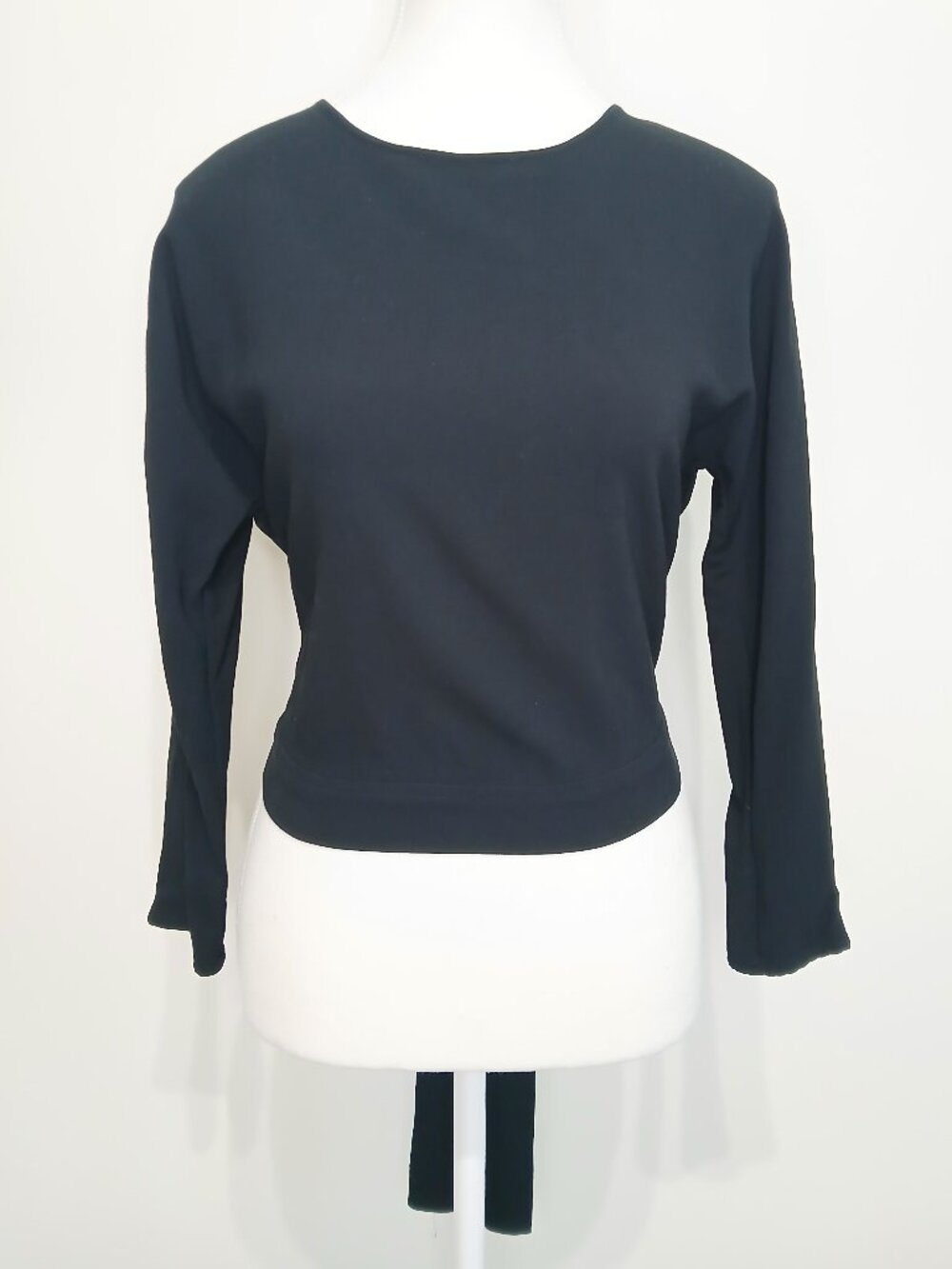 Aritzia Wilfred Laon Blouse Open Cutout Back Size XS